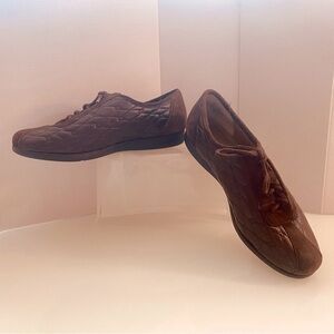 Easyspirit  Elegant Brown Leather Oxfords SZ 7N walking comfy Timeless Style